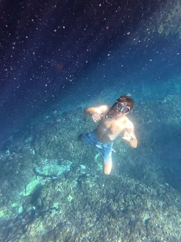Dugi Otok: Golubinka Cave, Bunkers & a Sunken Ship description