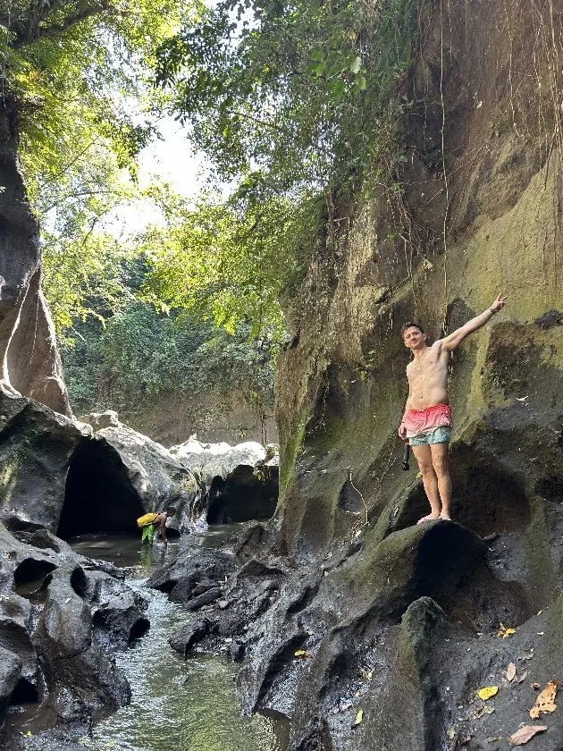 Hidden Canyon Beji Guwang: Canyoning in Bali description
